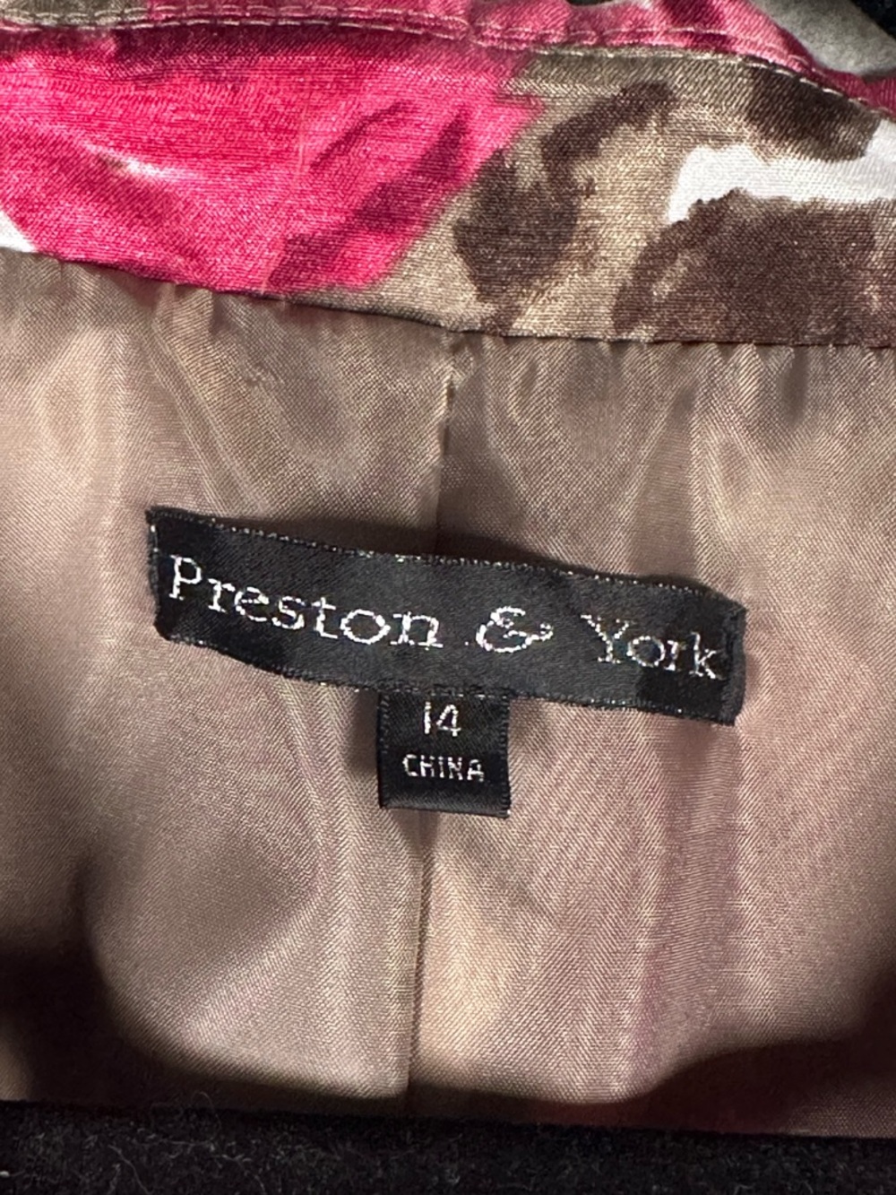 Preston & York Floral Rose Blazer in Pink and Brown 3/4 sleeves - Picture 7 of 9